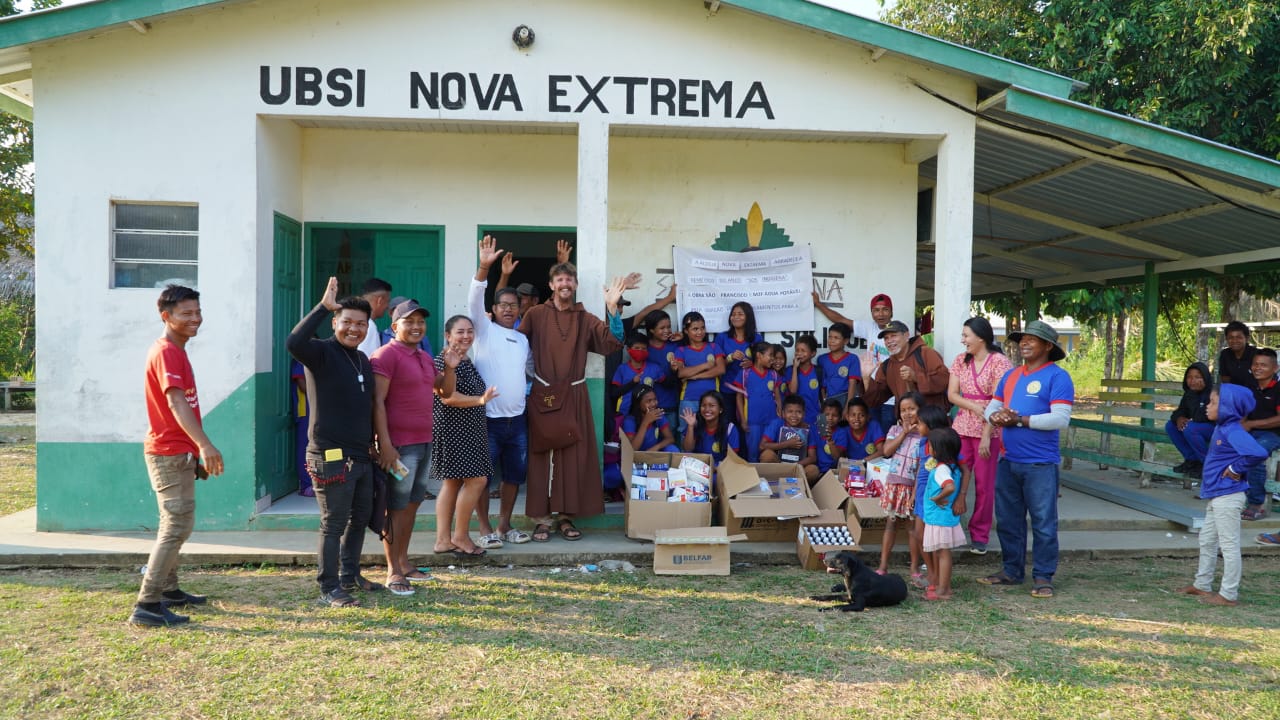 Indígenas do TACANA recebem Remédios: MZF e CAPUCHINHOS