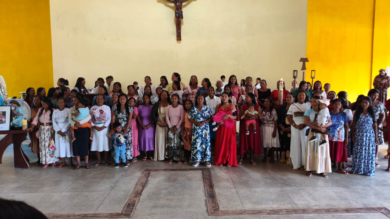 Celebração do Dia das Mães — Paróquia São Francisco de Assis